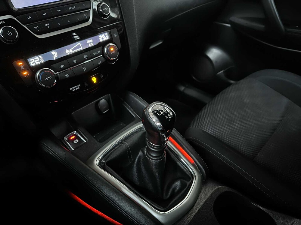 Nissan Qashqai 1.2 Acenta 114pk 2016, TL-986-Z