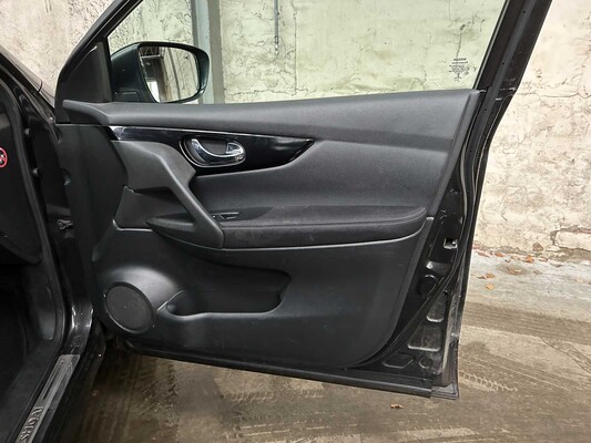 Nissan Qashqai 1.2 Acenta 114pk 2016, TL-986-Z