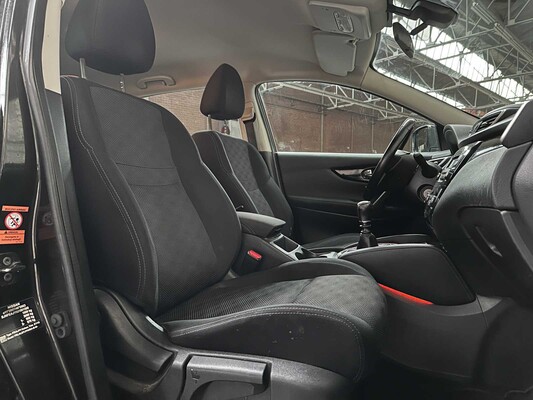 Nissan Qashqai 1,2 Acenta 114 PS 2016, TL-986-Z