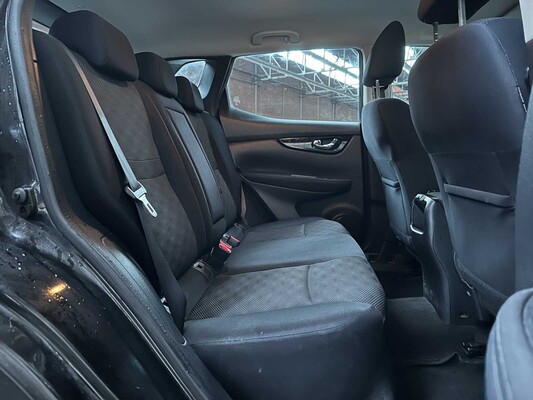 Nissan Qashqai 1.2 Acenta 114pk 2016, TL-986-Z
