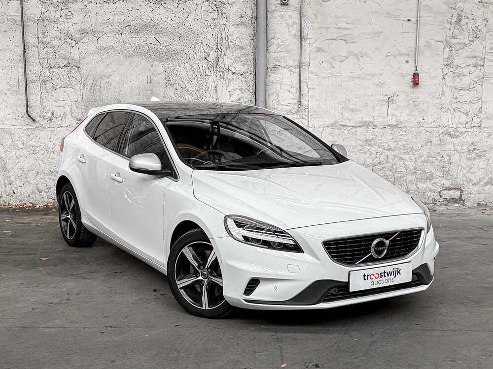 Volvo V40 1.5 T3 Polar+ Sport 152PK 2019, G-819-BH