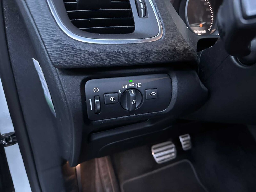 Volvo V40 1.5 T3 Polar+ Sport 152PK 2019, G-819-BH