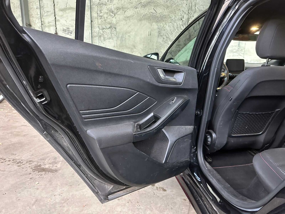 Ford Focus Kombi 1.0 EBH ST L. XBns 135 PS 2021, K-337-PN