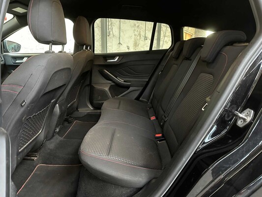 Ford Focus Wagon 1.0 EBH ST L. XBns 135PK 2021, K-337-PN