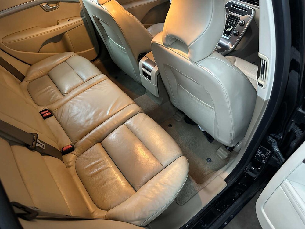 Volvo V70 1,6 T4 Lim. Ausgabe 179PS 20011, 42-RRK-6