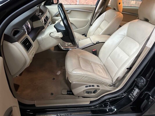 Volvo V70 1,6 T4 Lim. Ausgabe 179PS 20011, 42-RRK-6