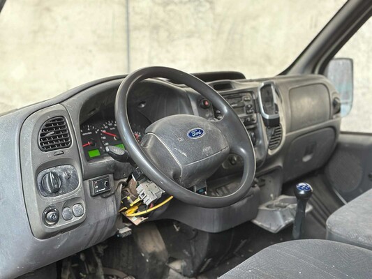 Ford Transit 260S 2.0TDdi 86PK 2003, 33-BK-DB