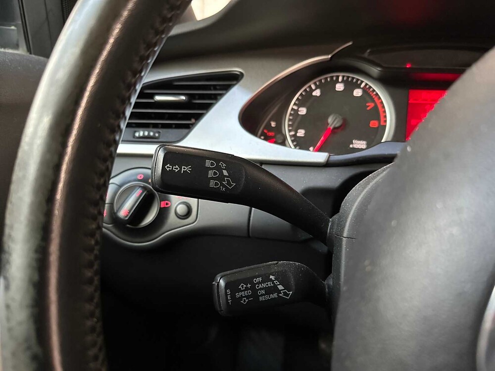 Audi A4 B8 Avant 1.8 TFSI Pro Line Business 160hp 2008, 61-GNZ-7