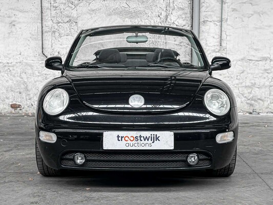 Volkswagen New Beetle Cabriolet 1.4 Turijn 75pk 2003, TH-271-J