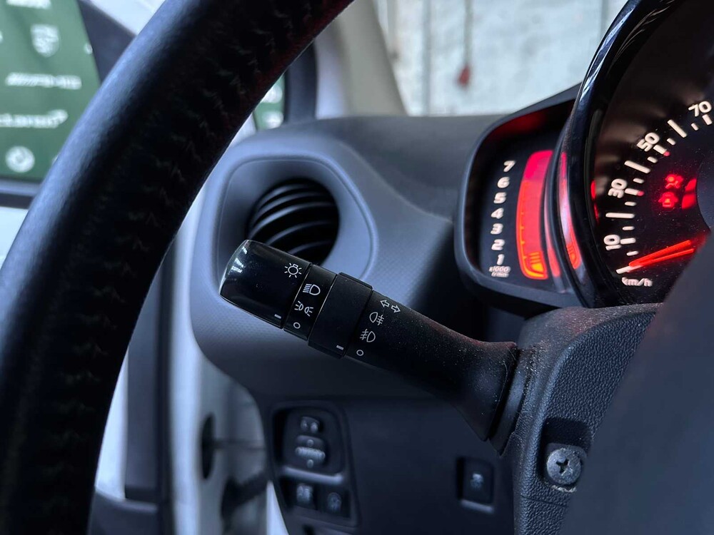 Peugeot 108 1.0 e-VTi Active 72pk 2021 (eerste eigenaar), L-735-VT