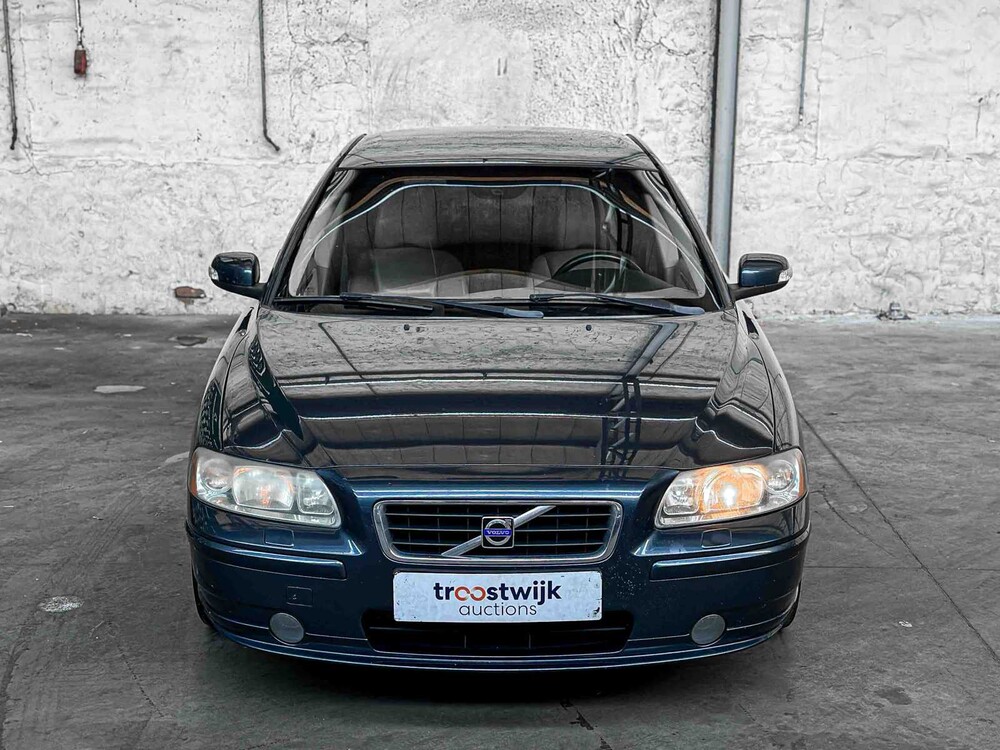 Volvo S60 2.4D Momentum 163hp 2007, 07-XL-GT