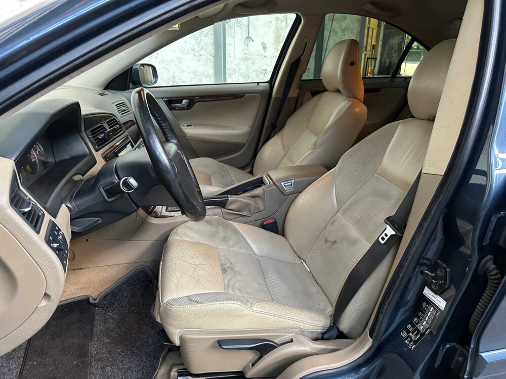 Volvo S60 2.4D Momentum 163pk 2007, 07-XL-GT