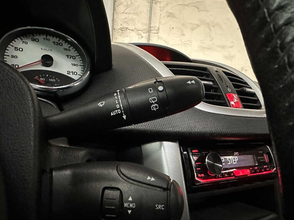 Peugeot 207 1.4 VTi XS Pack 95Pk 2007, 43-SRF-3