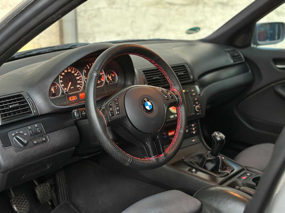 BMW 318i Touring Special Exec. 3er-Serie 141 PS 2003, 65-NJ-VL