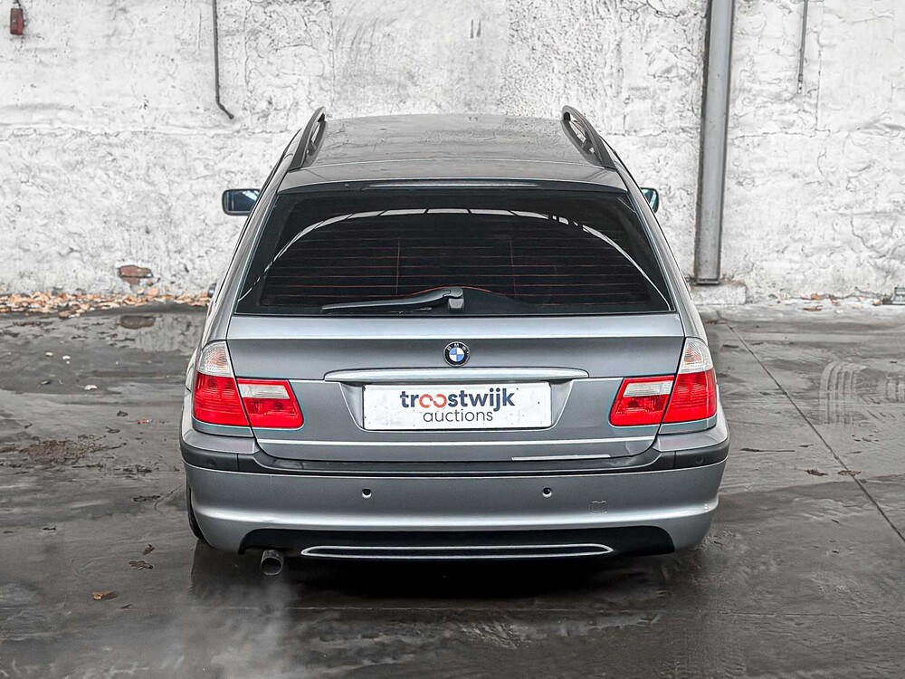 BMW 318i Touring Special Exec. 3-serie 141pk 2003, 65-NJ-VL