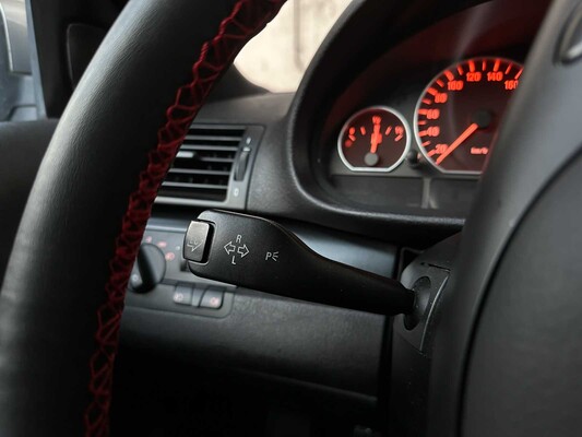 BMW 318i Touring Special Exec. 3-serie 141pk 2003, 65-NJ-VL
