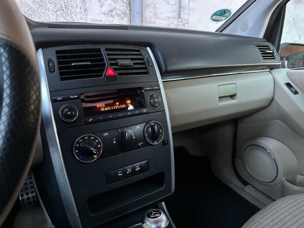 Mercedes-Benz B170 B-klasse 114pk 2005, 14-RP-BS