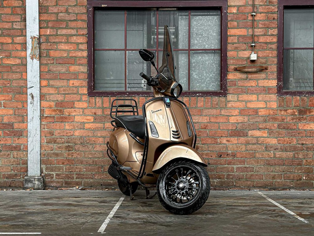 Vespa Sprint 4T Snorscooter (CUSTOM), DHL-92-Z