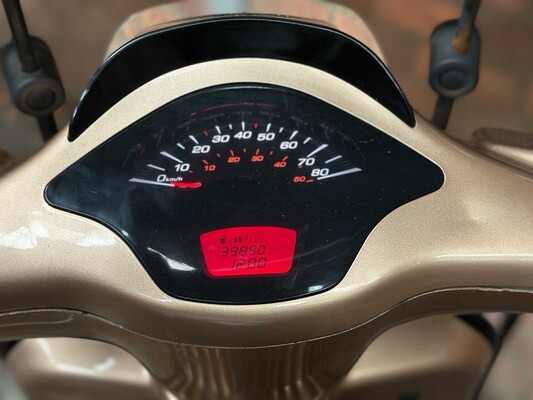 Vespa Sprint 4T Snorscooter (CUSTOM), DHL-92-Z