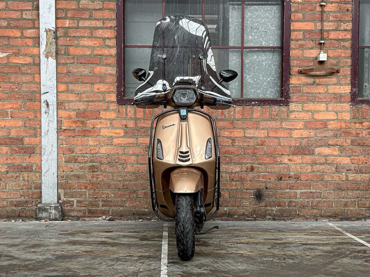 Vespa Sprint 4T Snorscooter (CUSTOM), DHL-92-Z