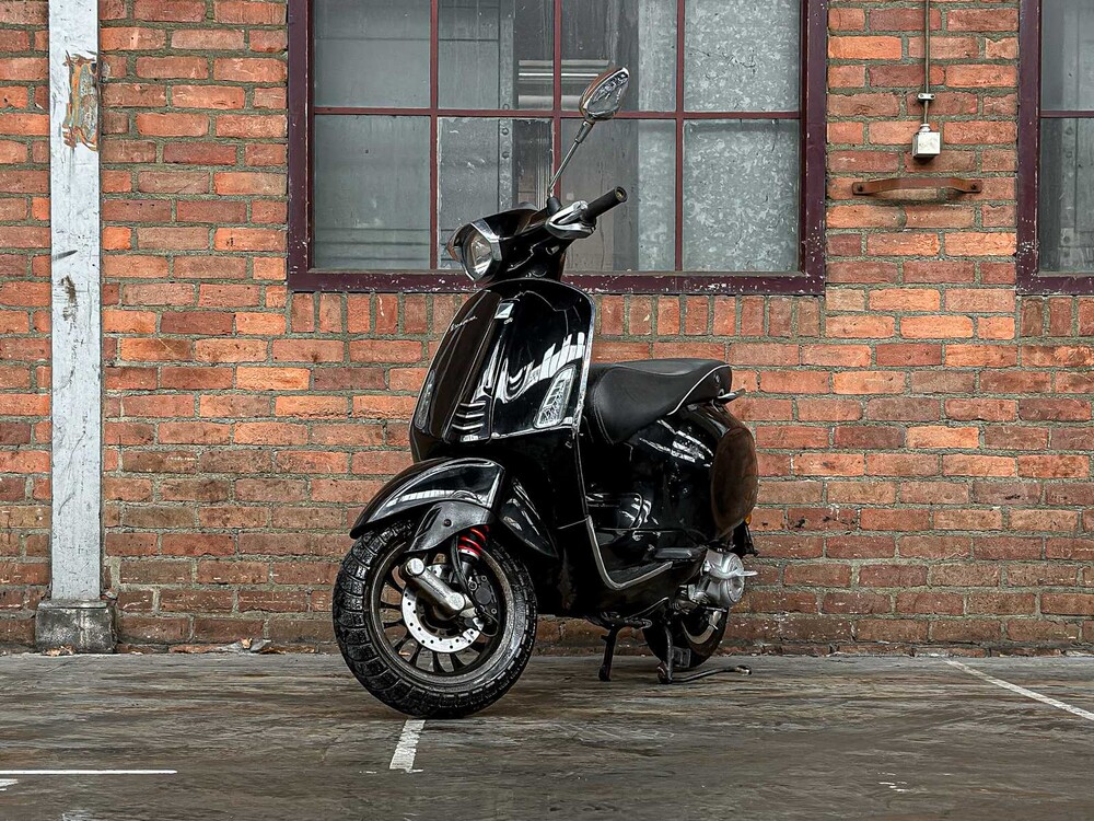 Vespa Sprint 4T Piaggio 2017, DLF-72-G Snorscooter