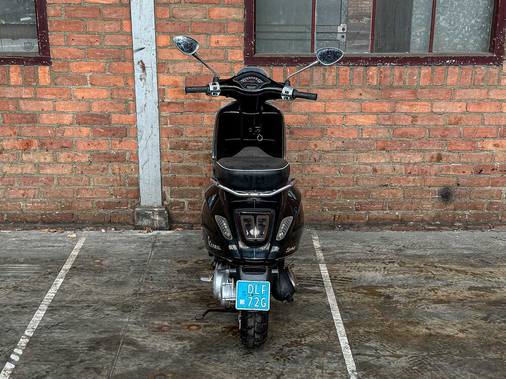 Vespa Sprint 4T Piaggio 2017, DLF-72-G Snorscooter