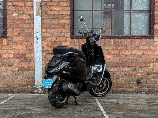 Vespa Sprint 4T Piaggio 2017, DLF-72-G Snorscooter