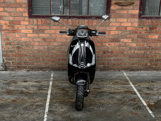 Vespa Sprint 4T Piaggio 2017, DLF-72-G Snorscooter