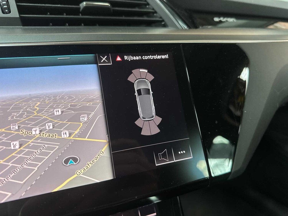 Audi e-tron 50 Quattro Launch Edition 71 kWh 313pk 2020 (Origineel-NL & 1e Eigenaar), J-840-LR