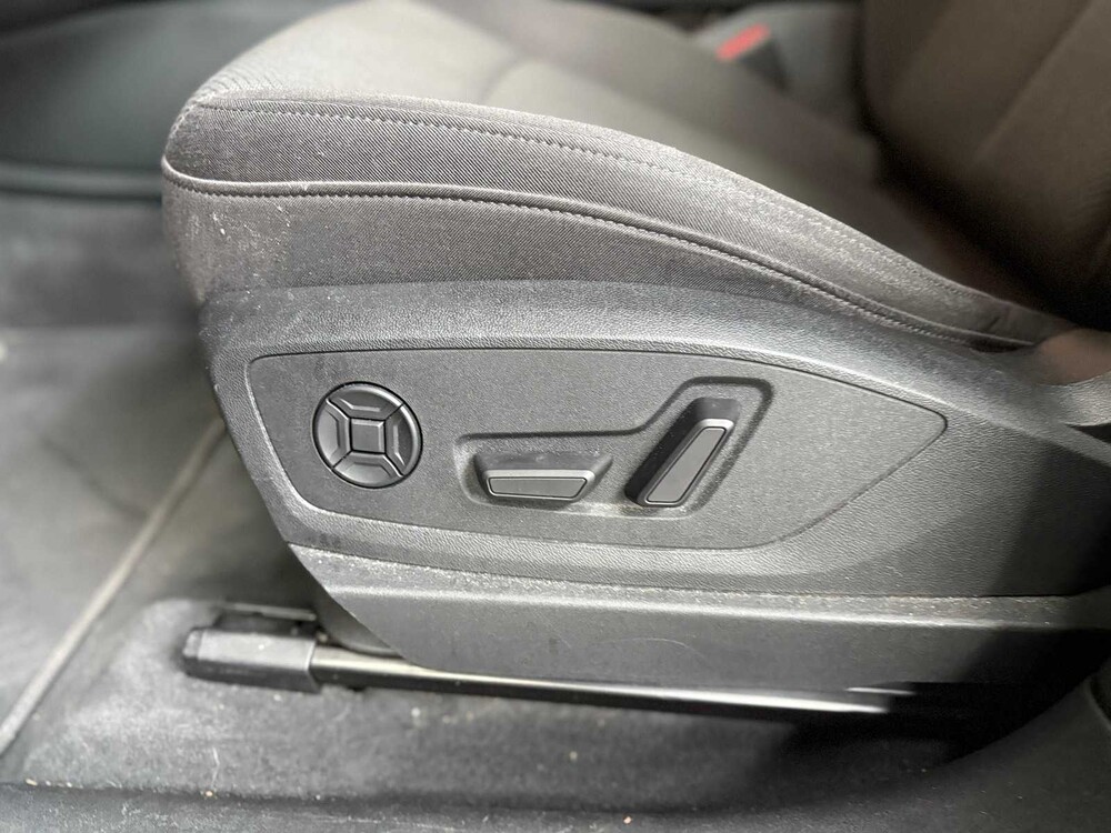 Audi e-tron 50 Quattro Business Edition 71 kWh 313pk 2020, K-422-JJ