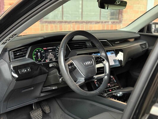 Audi e-tron 50 Quattro Business Edition 71 kWh 313pk 2020, K-422-JJ