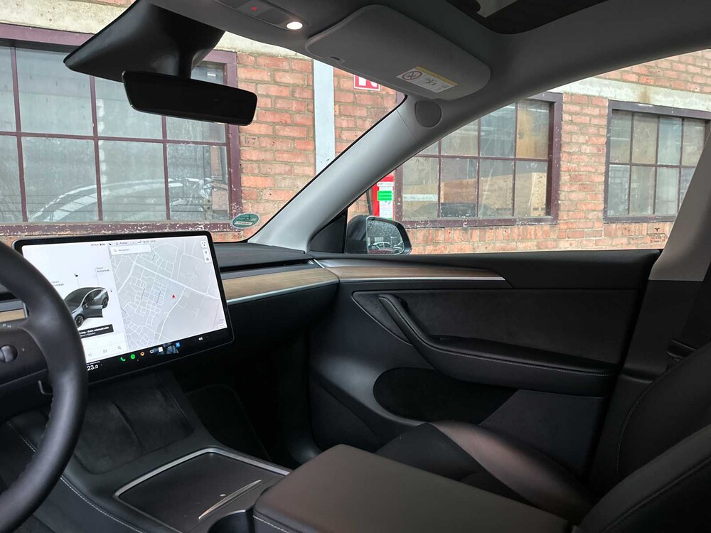 Tesla Model Y Long Range AWD 75kWh 351pk 2021, N-842-RT