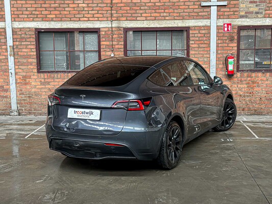 Tesla Model Y Long Range AWD 75kWh 351pk 2021, N-842-RT