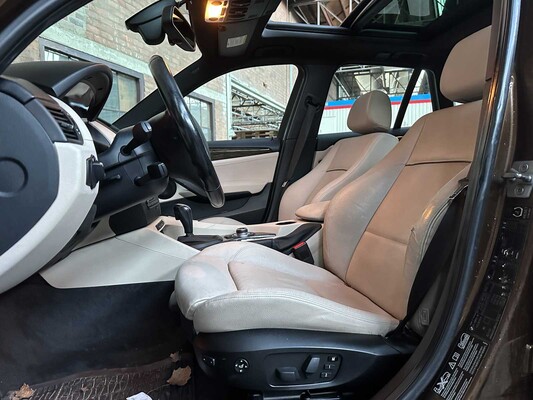 BMW X1 xDrive28i Executive 258pk 2009, 51-NVZ-9