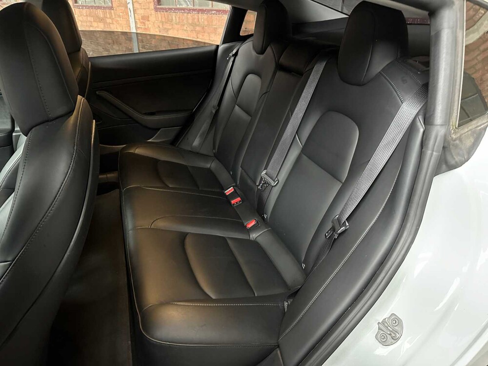 Tesla Model 3 Stnd.RWD Plus 60 kWh 238pk 2020, K-215-FG