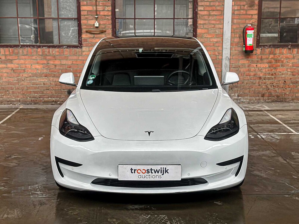 Tesla Model 3 Stnd.RWD Plus 60 kWh 238pk 2020, K-215-FG