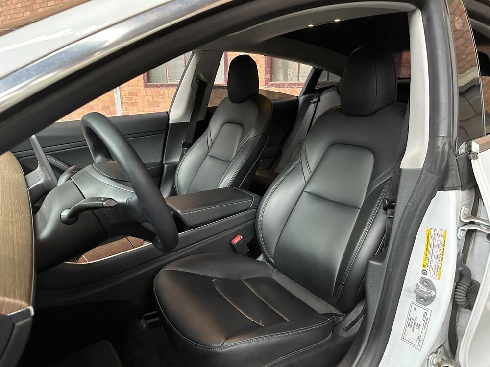 Tesla Model 3 Stnd.RWD Plus 60 kWh 238pk 2020, K-215-FG