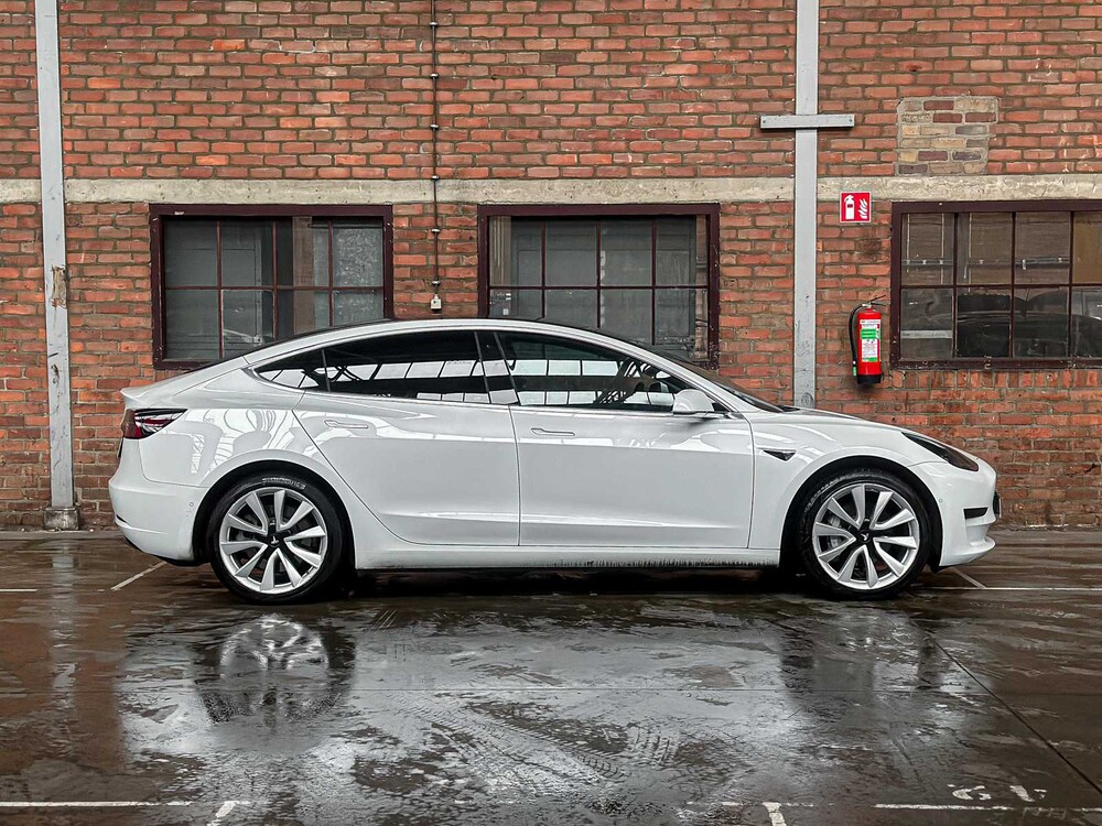 Tesla Model 3 Stnd.RWD Plus 60 kWh 238pk 2020, K-215-FG