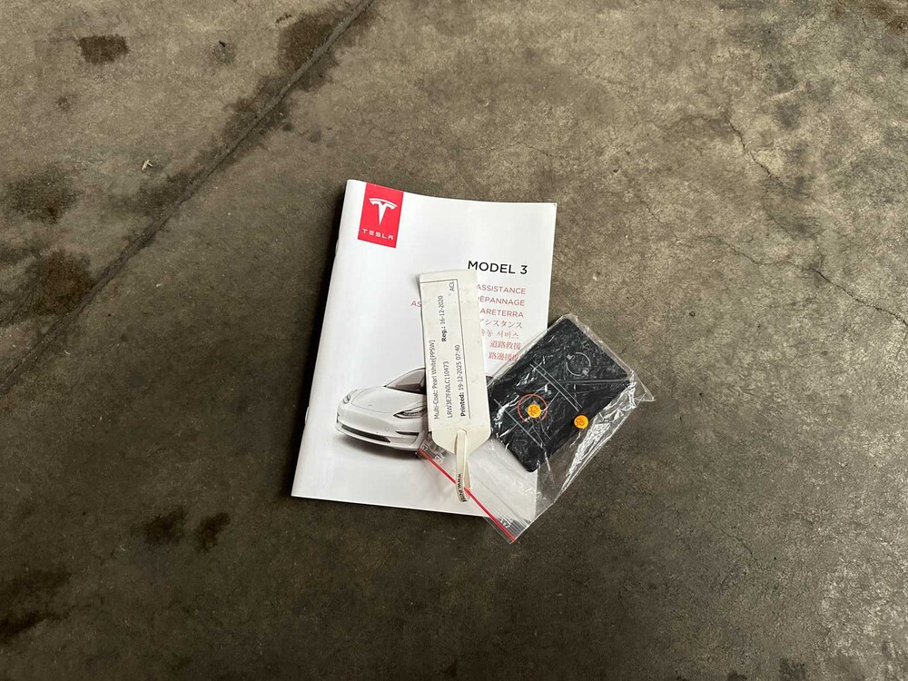 Tesla Model 3 Stnd.RWD Plus 60 kWh 238pk 2020, K-215-FG