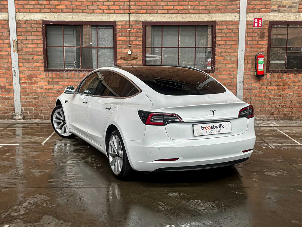 Tesla Model 3 Stnd.RWD Plus 60 kWh 238pk 2020, K-215-FG