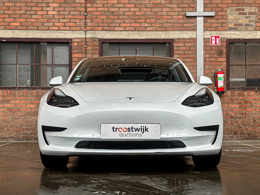 Tesla Model 3 Stnd.RWD Plus 60 kWh 238pk 2020, K-215-FG
