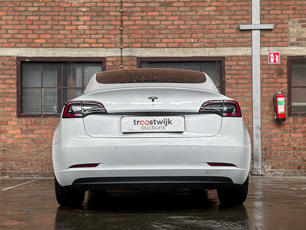 Tesla Model 3 Stnd.RWD Plus 60 kWh 238pk 2020, K-215-FG