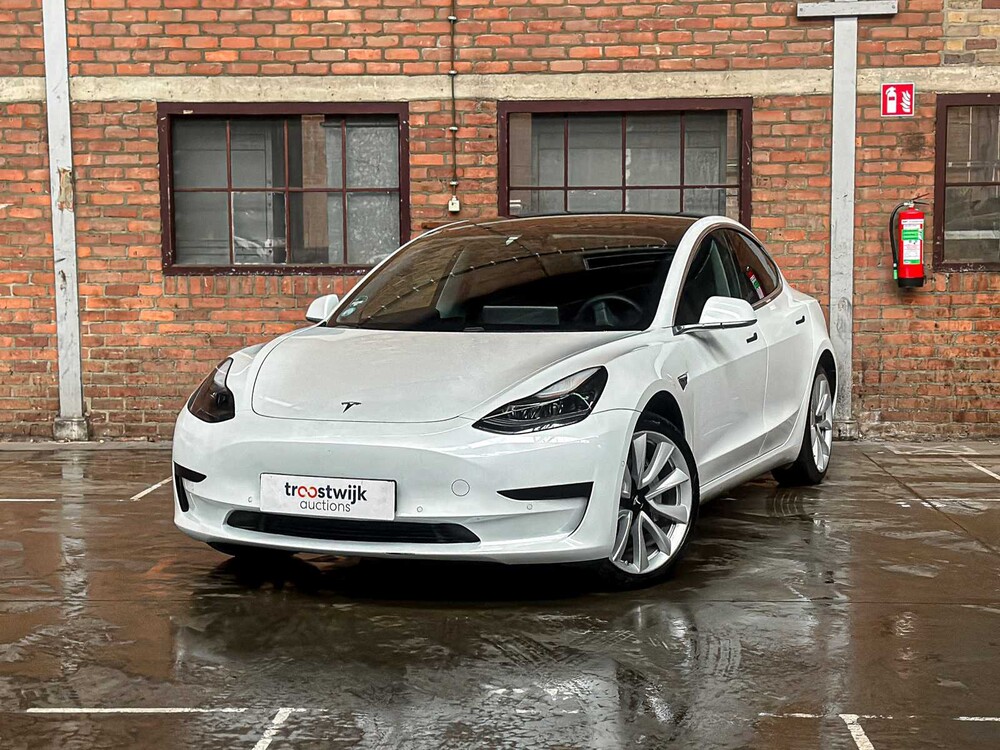 Tesla Model 3 Stnd.RWD Plus 60 kWh 238pk 2020, K-215-FG
