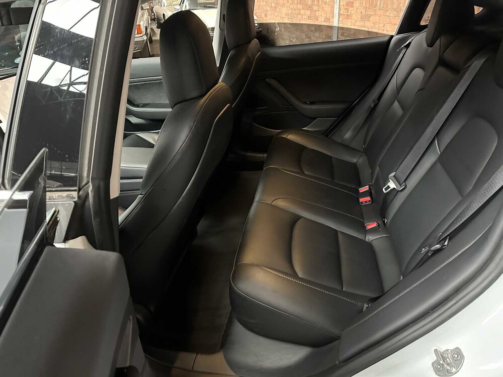 Tesla Model 3 Stnd.RWD Plus 60 kWh 238pk 2020, K-215-FG