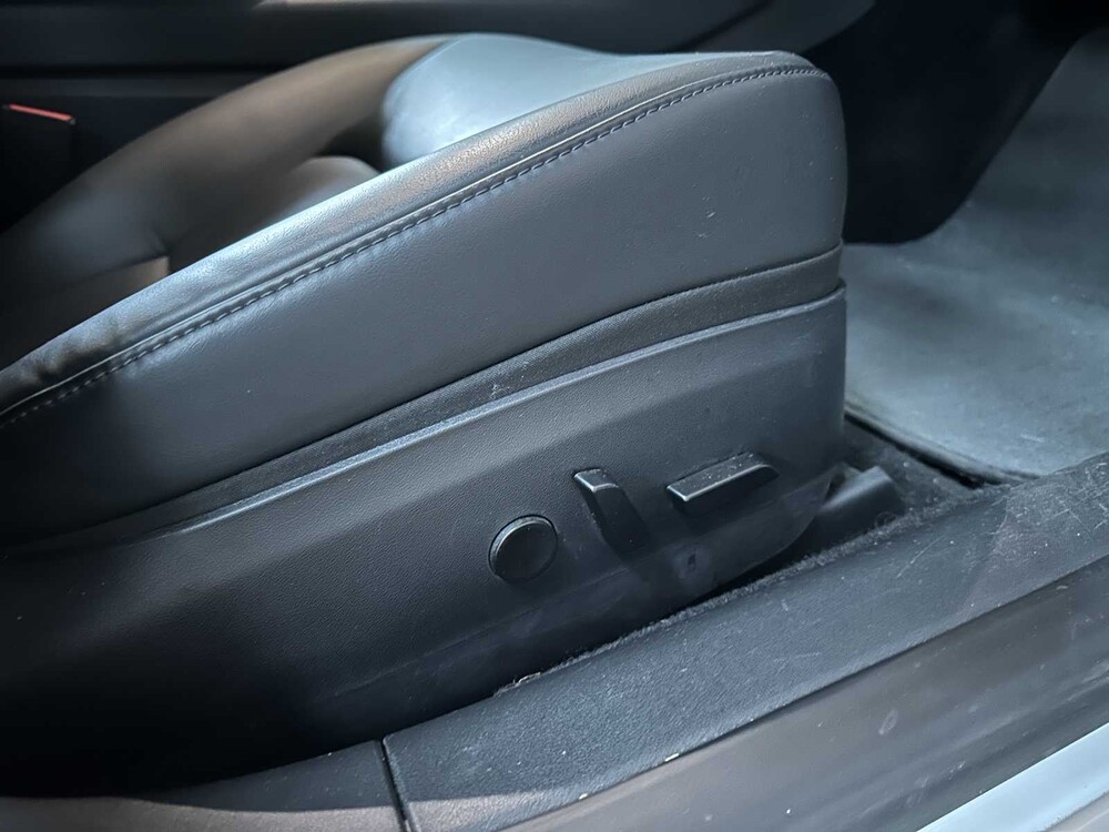 Tesla Model 3 Stnd.RWD Plus 60 kWh 238pk 2020, K-215-FG