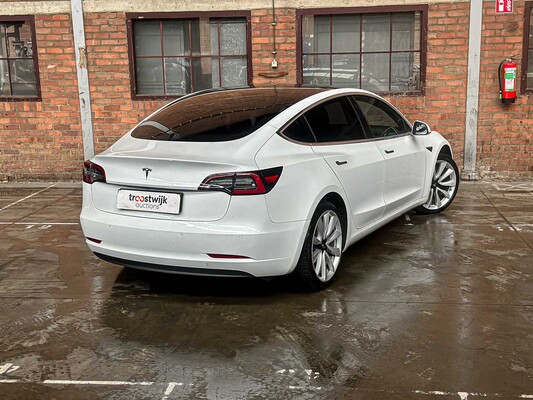 Tesla Model 3 Stnd.RWD Plus 60 kWh 238pk 2020, K-215-FG