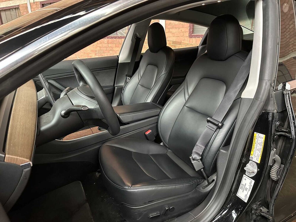 Tesla Model 3 Stnd.RWD Plus 60 kWh 238pk 2020, K-738-BV