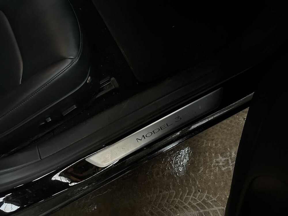 Tesla Model 3 Stnd.RWD Plus 60 kWh 238pk 2020, K-738-BV