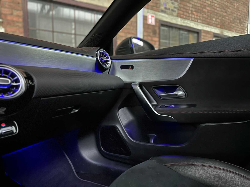 Mercedes-Benz CLA250 e Business Solution AMG Limited CLA-klasse Shooting Brake 160pk 2022, P-675-JH