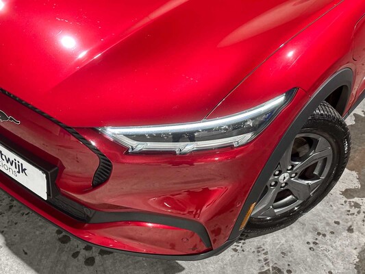 Ford Mustang Mach-E RWD 75 kWh 269pk 2021, N-301-NV